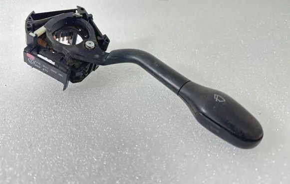 Volkswagen Golf III Wiper control stalk 1H6953503AA