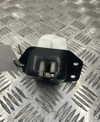 Nissan Juke I F15 Tailgate/trunk/boot lock/catch/latch
