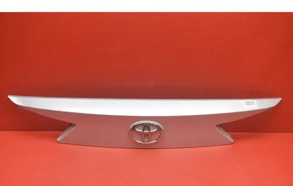 Toyota Auris E180 Number plate light 76811-02830