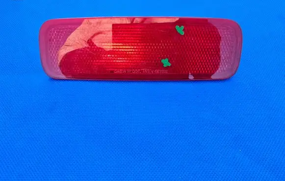 Mini Cooper Countryman F60 Rear tail light reflector 9466059