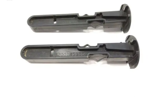 Renault Scenic II - Grand scenic II Radiator mount bracket 8200145986