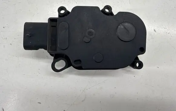 BMW 6 F06 Gran coupe Radiator active air flap actuator 719316809 7193168