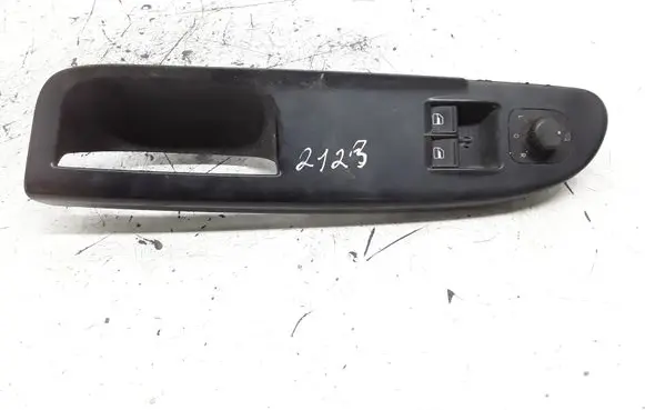 Volkswagen PASSAT B6 Electric window control switch 1K0959565F 3C1867171A