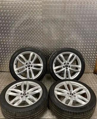 Audi Q7 4M R21 alloy rim 4M0601025S 4M0601025T
