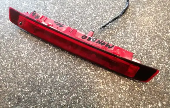 Ford Mondeo MK IV Third/center stoplight BS7113A601BD