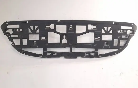 Tailgate/trunk spoiler