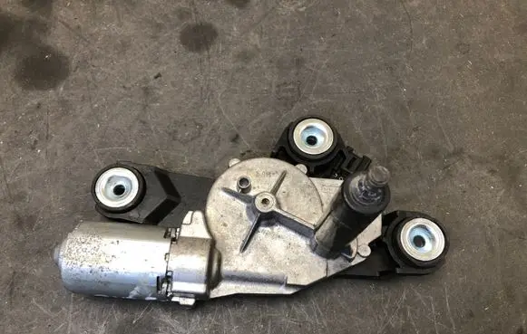 Ford Focus Rear window wiper motor BV6117K441AA