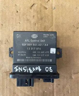 Opel Insignia A Light module LCM 13317876