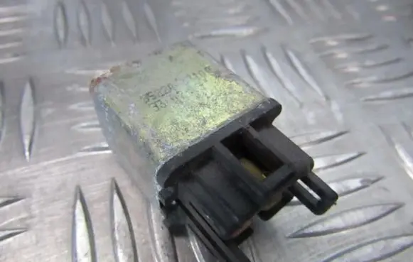 Hyundai Pony Other relay 9522033100 95220-33100
