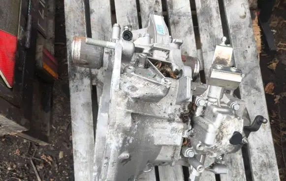 Fiat 500E Manual 5 speed gearbox 044351545