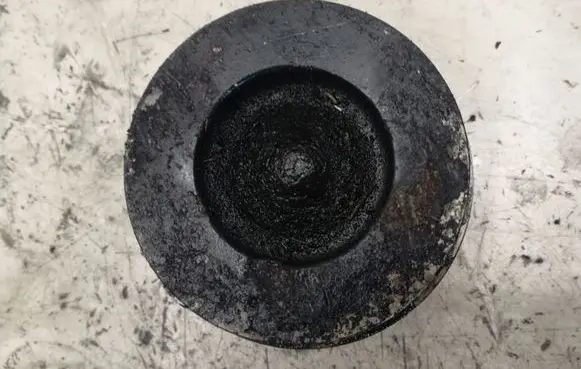 Piston