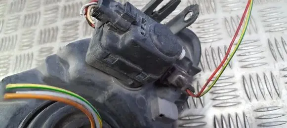 Peugeot 206 Headlight level adjustment motor 