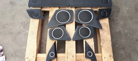 Audi A4 S4 B8 8K Front door speaker cover trim 