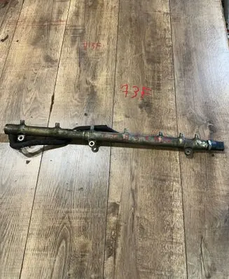 Mercedes-Benz E W211 Fuel main line pipe A6130700195 00130212