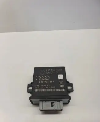 Audi A4 S4 B8 8K Light module LCM 8K0907357