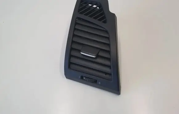 BMW 1 E82 E88 Dashboard side air vent grill/cover trim 7059188 P0102044 5160