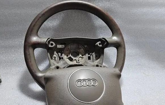 Audi A4 S4 B6 8E 8H Steering wheel 8E0000124 000124 134027A