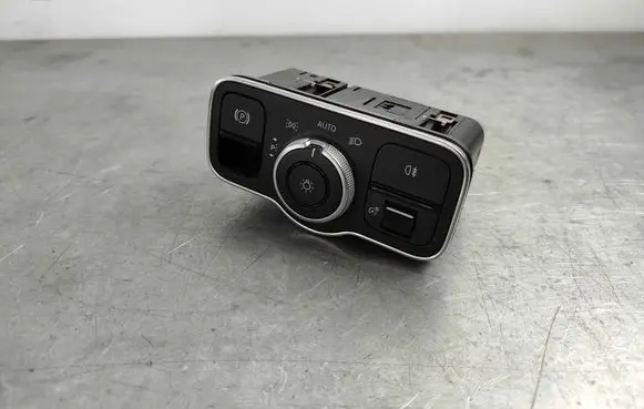 Mercedes-Benz CLA C118 X118 Light switch a24790529029107