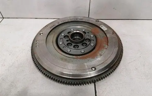 Mercedes-Benz C W205 Flywheel A1770301800