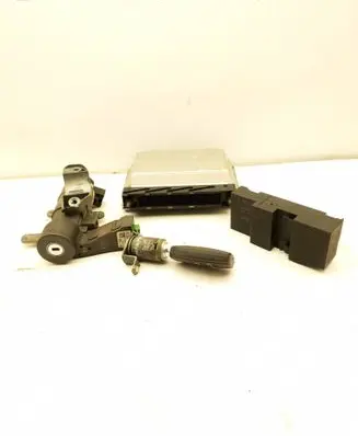 Volvo XC90 Engine control unit/module 30637733A 04149 0000088259