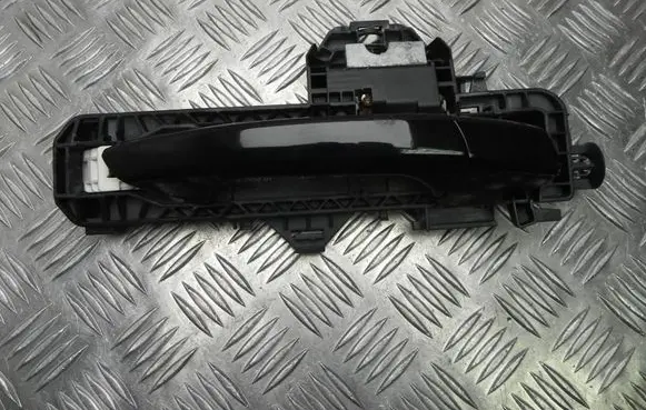 Mercedes-Benz C AMG W204 Loading door exterior handle A2047600834 T1687