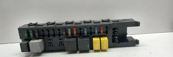 Mercedes-Benz C W203 SAM control unit A2095450101 2095450101