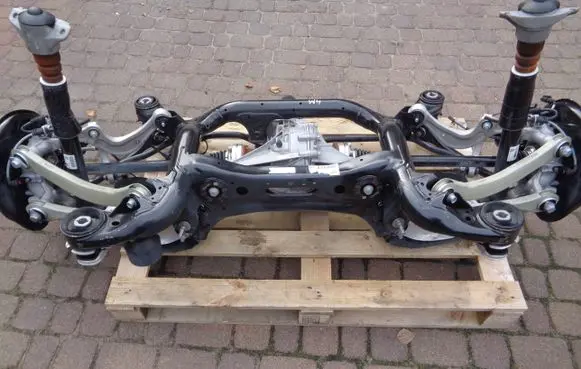 Audi Q7 4M Rear subframe 4M0500025