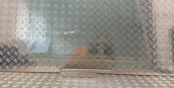 Toyota Verso Rear door window glass 43R00101