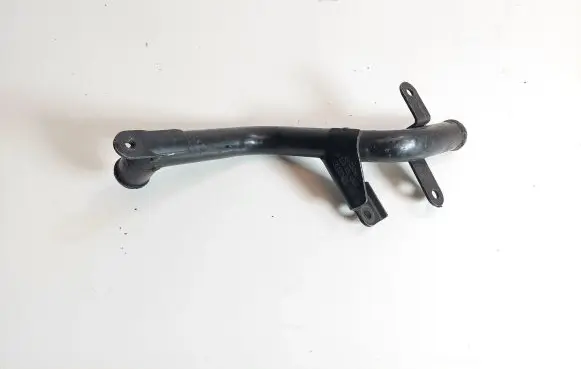 Audi A4 S4 B7 8E 8H Engine coolant pipe/hose 06B103213G