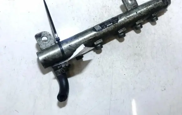Opel Vectra C Fuel main line pipe 55200266 067359