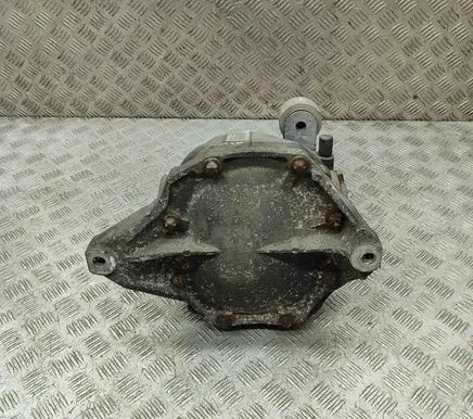 Mercedes-Benz CLS C218 X218 Rear differential A2033510705