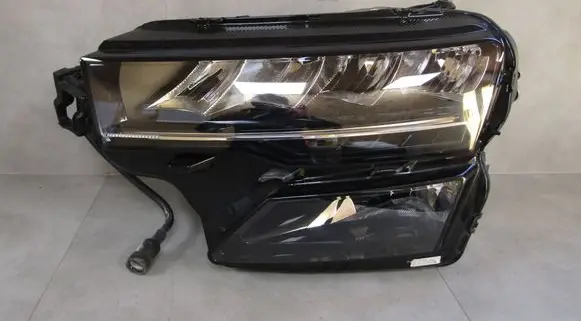 Skoda Karoq Headlight/headlamp 57B941009 0022563508