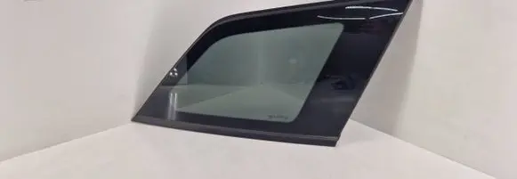 Peugeot 5008 II Rear side window 9812842080 98143727280