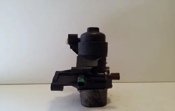 Skoda Superb B8 (3V) Oil filter mounting bracket 03N115389B 03N117021