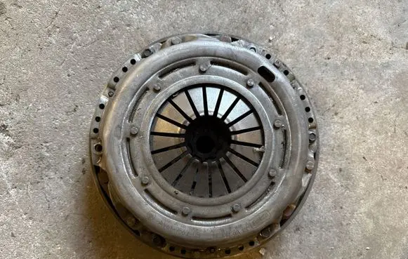 Volvo V40 Cross country Clutch set kit AV617563CB