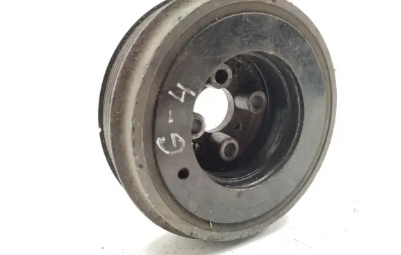 Volkswagen Golf IV Crankshaft pulley