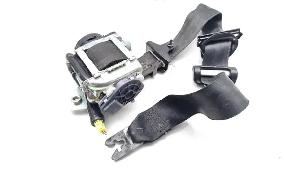 Volvo V60 Front seatbelt 39800482 616155800 P39800482