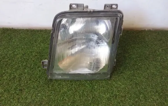 Volkswagen II LT Headlight/headlamp 086736 67725019
