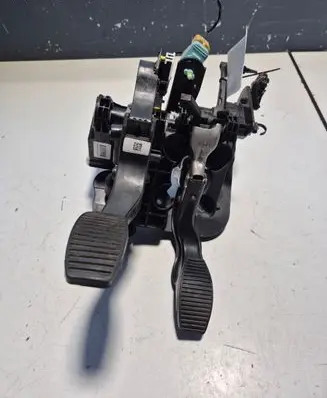 Fiat Panda III Pedal assembly 25851600