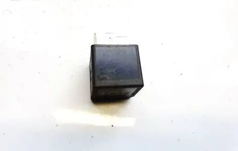 Skoda Octavia Mk2 (1Z) Other relay 95VW10K705CA