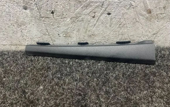 Porsche Macan (95B) (A) pillar trim 95B868239A