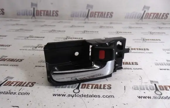 Toyota Corolla Verso AR10 Front door interior handle