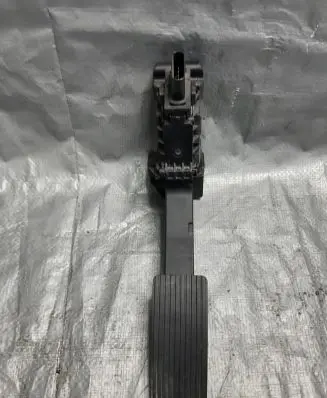 Mercedes-Benz GLB x247 Accelerator throttle pedal A1773001800