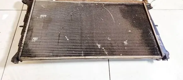Chrysler Grand Voyager IV Coolant radiator 05142488aa 878005r