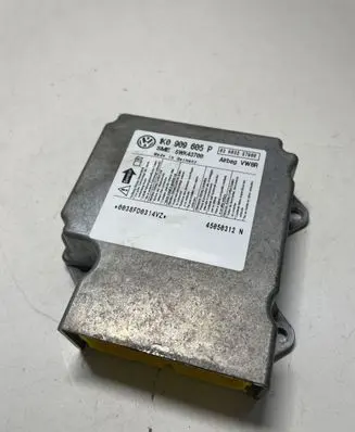 Volkswagen Jetta V Airbag control unit/module 1K0909605P 5WK43700 03H032S7900