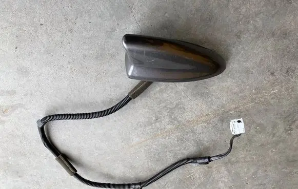 Honda CR-V Aerial GPS antenna 39150T0A NH737M NB00341