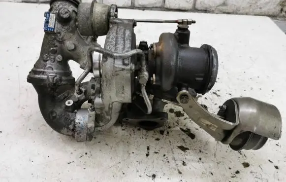 Mercedes-Benz E W212 Turbo A6510906780 50206916 00097000713