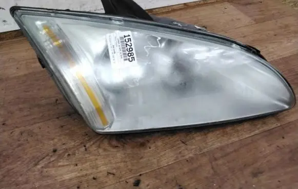 Ford Mondeo Mk III Headlight/headlamp