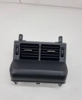 Rear air vent grill