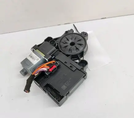 Volkswagen PASSAT B7 Front door window regulator motor 3C0959793C 3C0959793